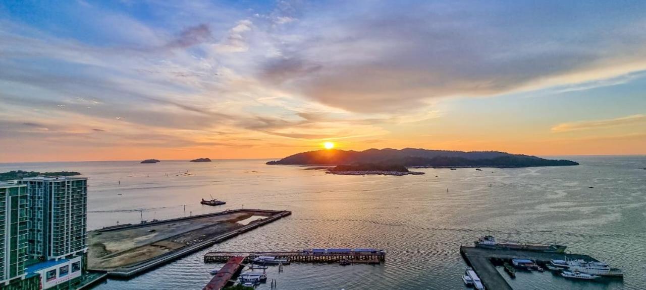 Jesselton Point Homestay Kota Kinabalu Exterior photo